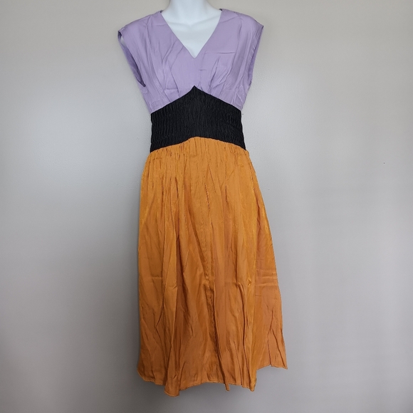 *NEW Saturday Club Color Block Smocked Waist Dress Size Small - Picture 1 of 7